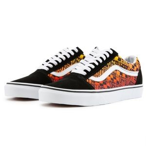 VANS | Old Skool Logo Flame Shoes in Black and True White